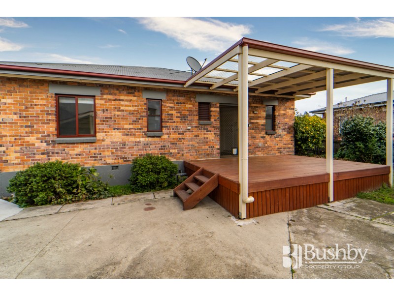 1 Pine Avenue, Newstead TAS 7250