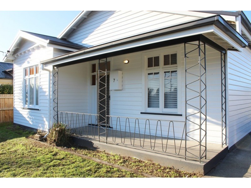 7 Rosslyn Road, Invermay TAS 7248