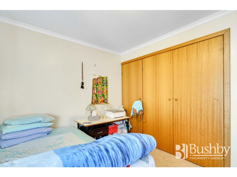 1/1-3 Newnham Close, Newnham TAS 7248