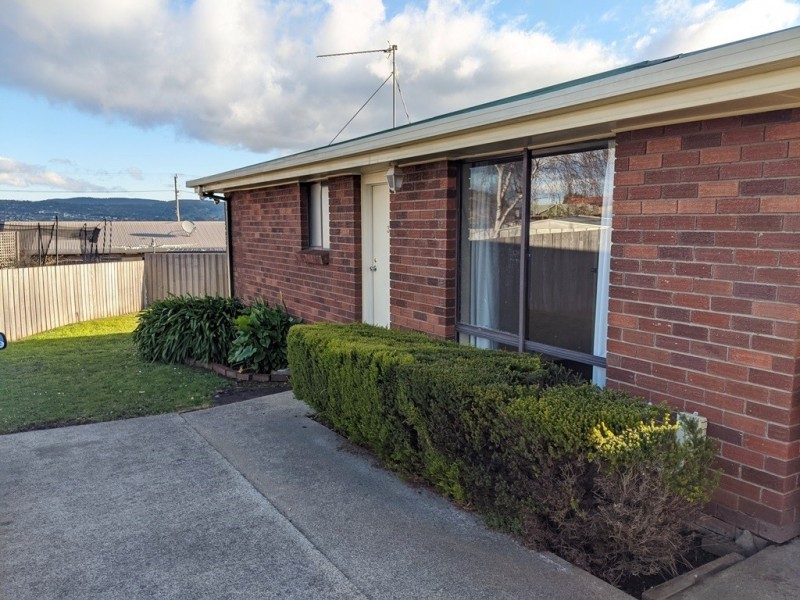3/22 Bishops Drive, Newnham TAS 7248