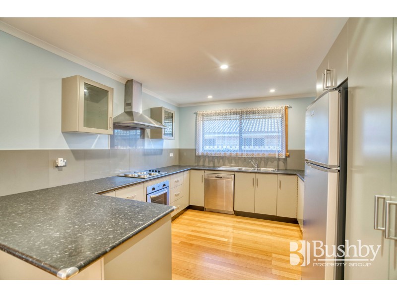 6 Bethune Place, Newnham TAS 7248