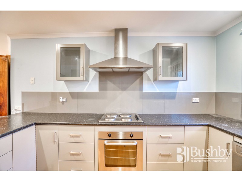 6 Bethune Place, Newnham TAS 7248