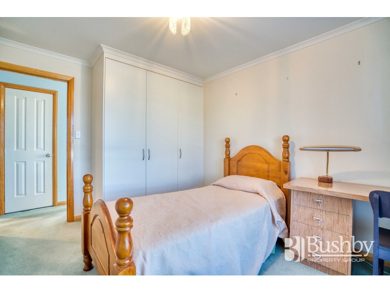 6 Bethune Place, Newnham TAS 7248