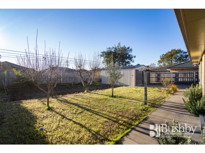 6 Bethune Place, Newnham TAS 7248