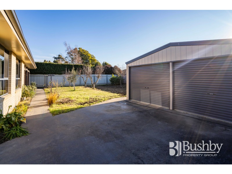 6 Bethune Place, Newnham TAS 7248