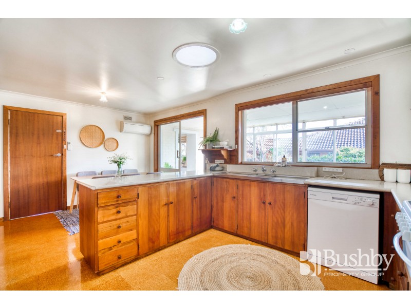 1 Kensington Gardens, Norwood TAS 7250