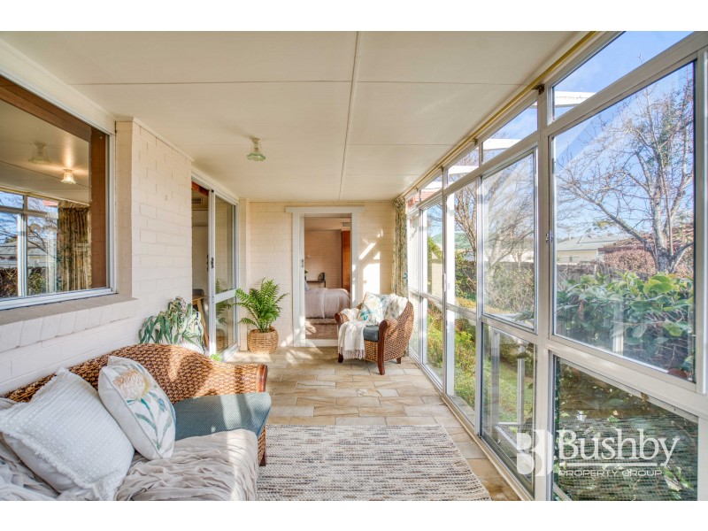 1 Kensington Gardens, Norwood TAS 7250