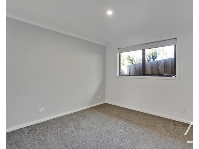 2/10 Herring Street, Punchbowl TAS 7249