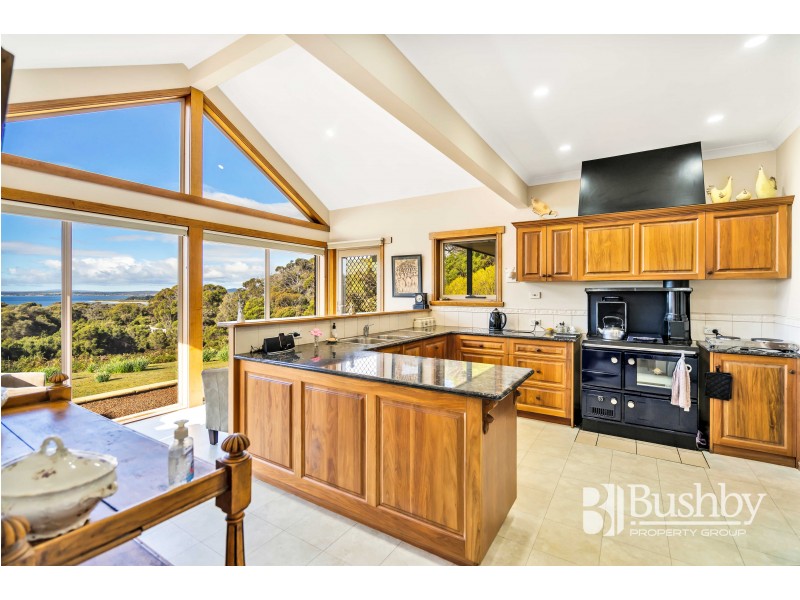 28 Ocean View Drive, Greens Beach TAS 7270