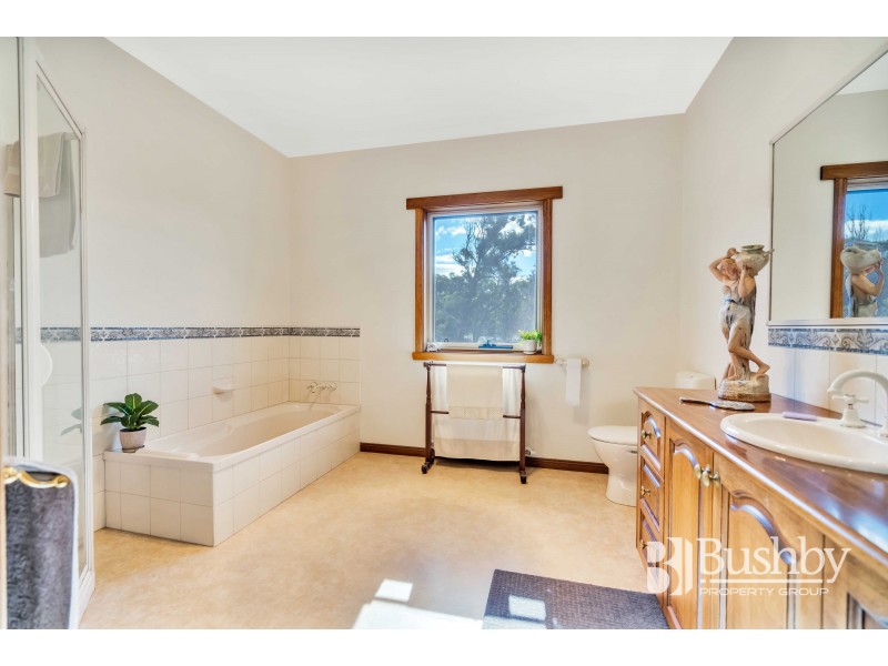 28 Ocean View Drive, Greens Beach TAS 7270