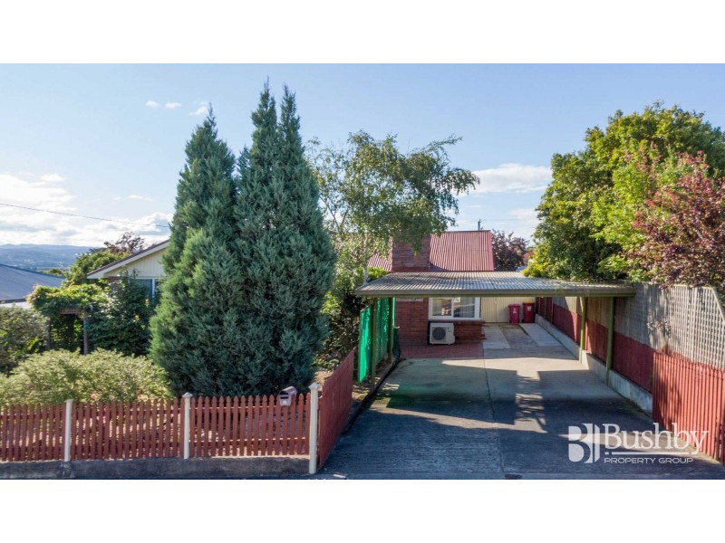 25 Helenwood Grove, Newnham TAS 7248