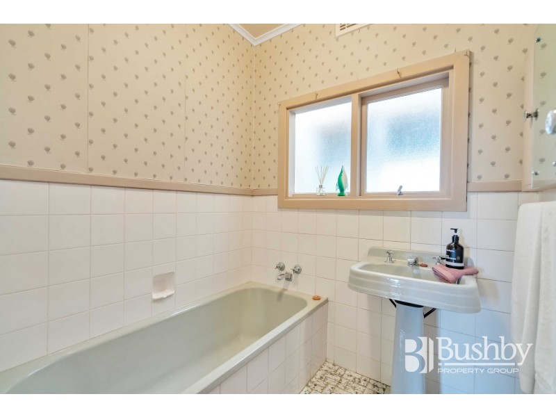 70 Vermont Road, Mowbray TAS 7248