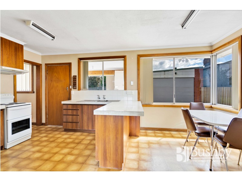 13 Arnold Street, Newnham TAS 7248