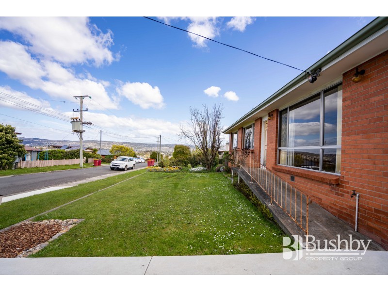 13 Arnold Street, Newnham TAS 7248