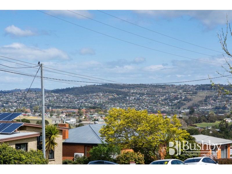 13 Arnold Street, Newnham TAS 7248
