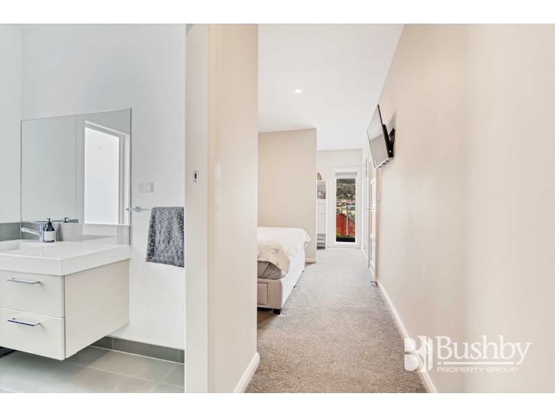 12 Westbury Road, South Launceston TAS 7249