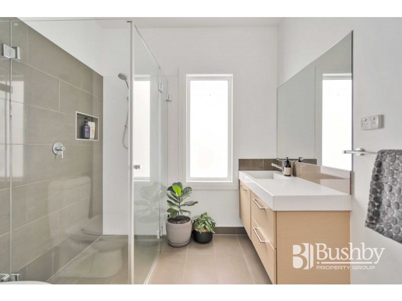 12 Westbury Road, South Launceston TAS 7249