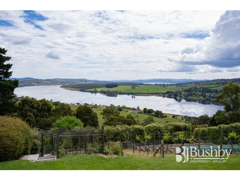 203 Rosevears Drive, Rosevears TAS 7277