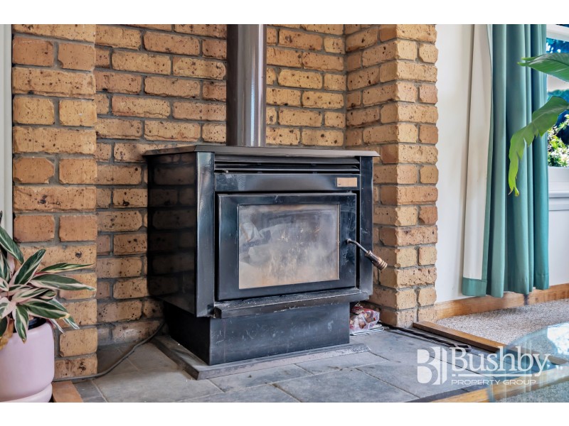 29 Ronneby Road, Newnham TAS 7248