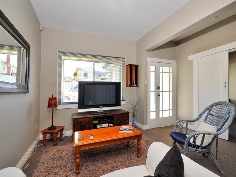 3 Kinburn Street, West Launceston TAS 7250