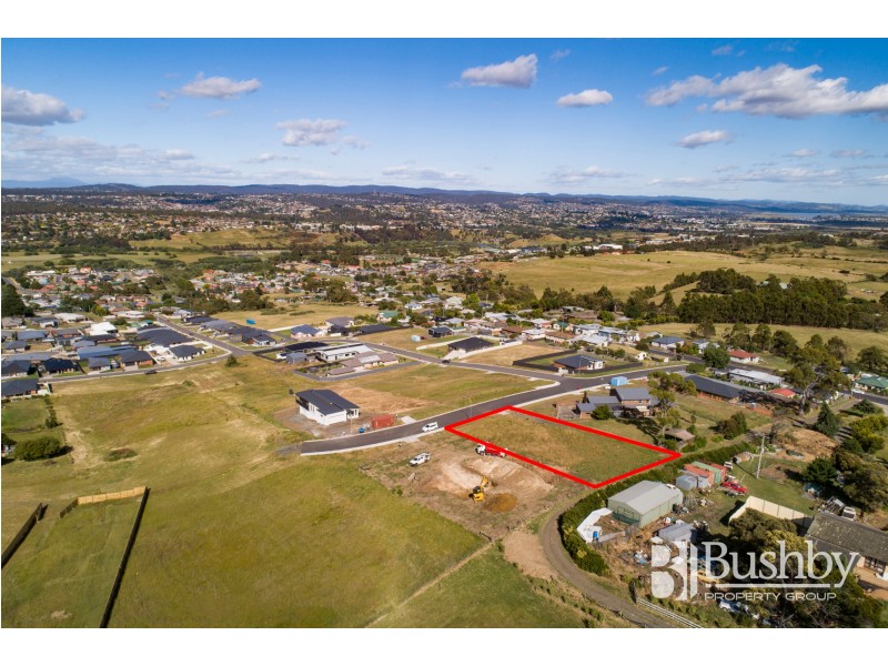 24 Audrey Avenue, St Leonards TAS 7250