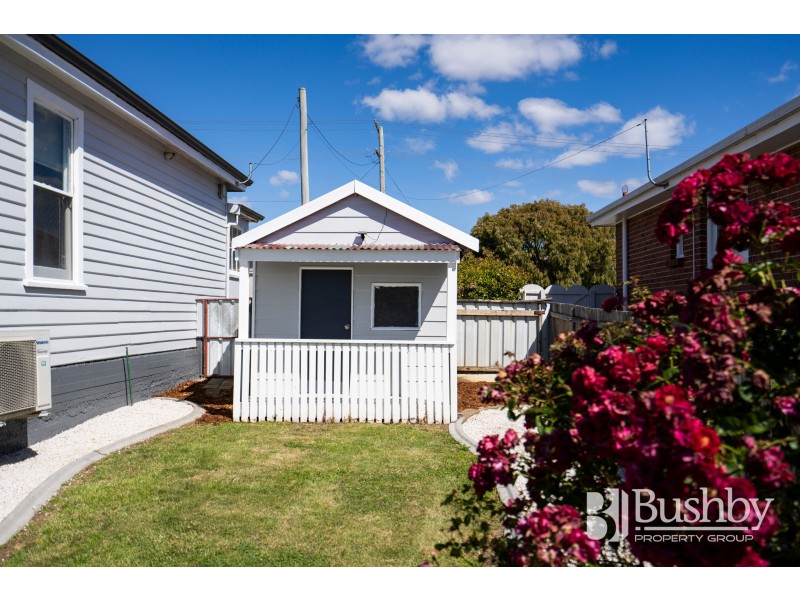 70 Tompsons Lane, Newnham TAS 7248