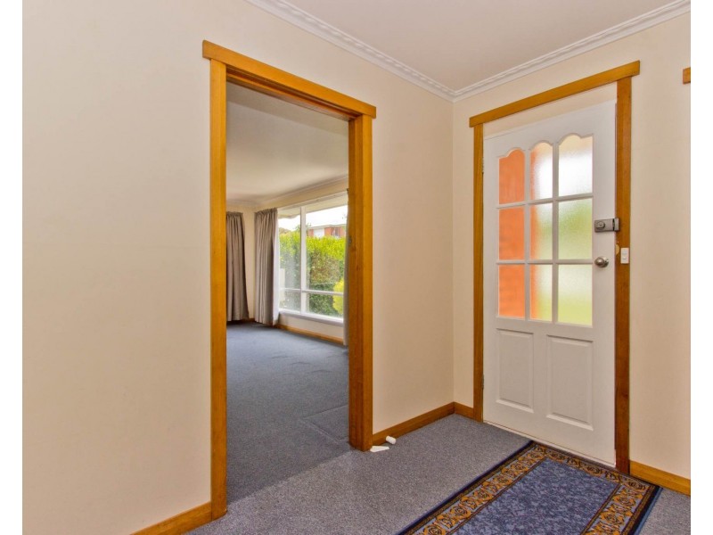 17 Egan Street, Newnham TAS 7248