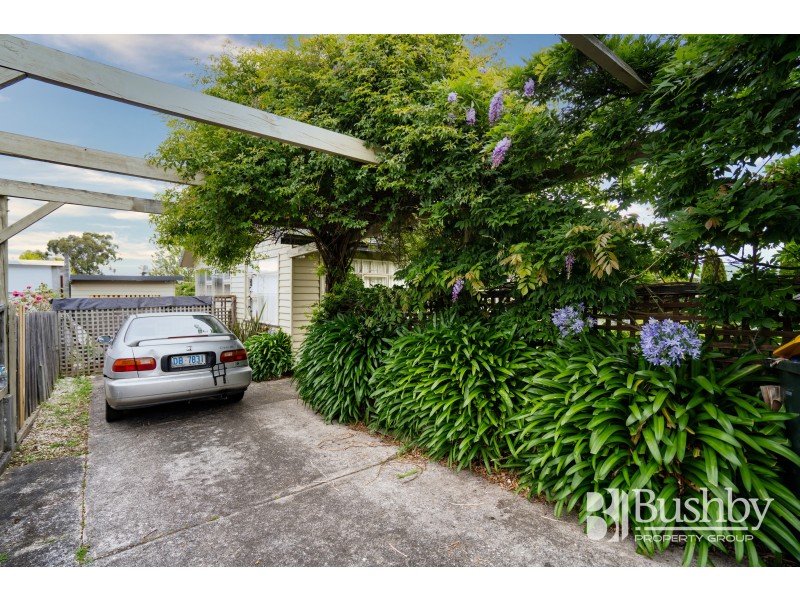 303 Peel Street West, Summerhill TAS 7250