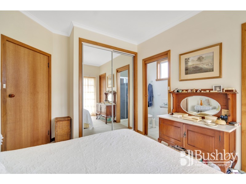 4 Pomona Road, Riverside TAS 7250