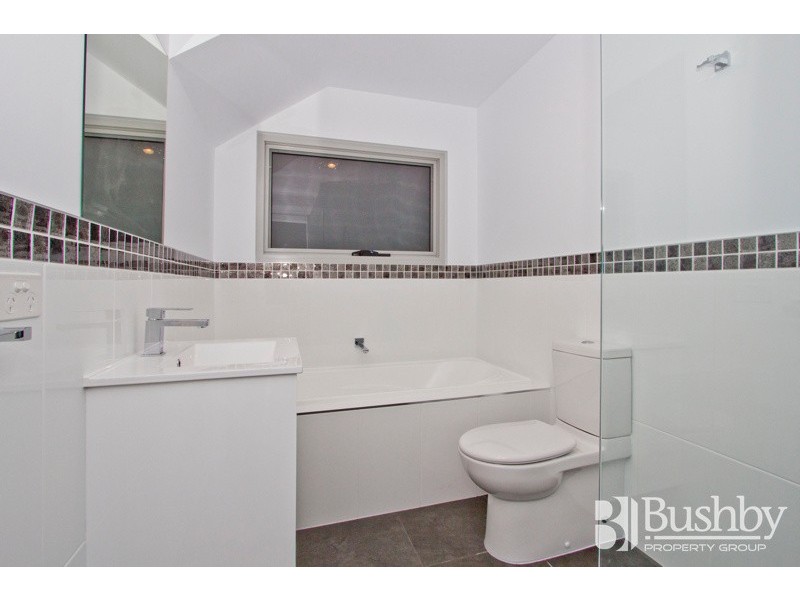 1/3 Greenway Close, Riverside TAS 7250