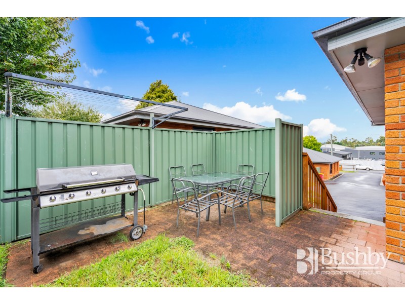 2/15-17 Conway Street, Mowbray TAS 7248