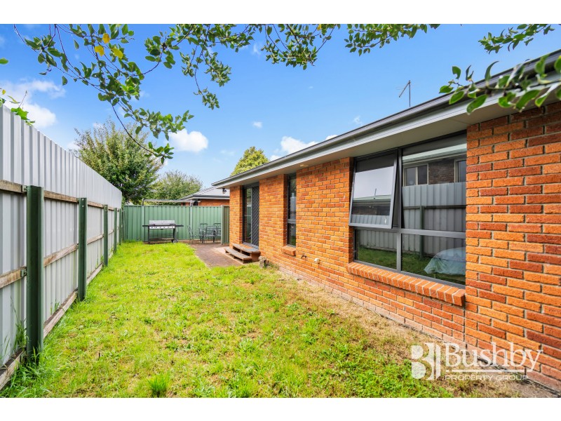 2/15-17 Conway Street, Mowbray TAS 7248