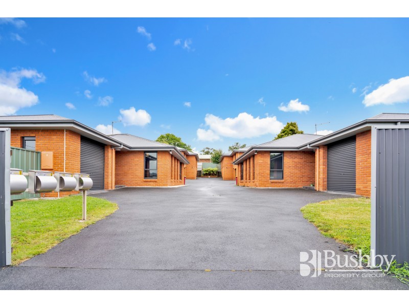 2/15-17 Conway Street, Mowbray TAS 7248