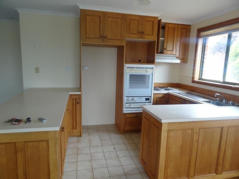 1/26 Snow Street, Newnham TAS 7248
