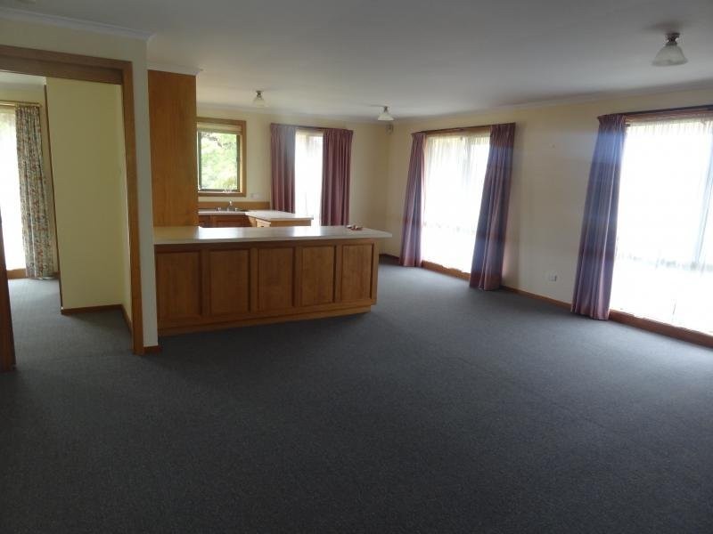 1/26 Snow Street, Newnham TAS 7248