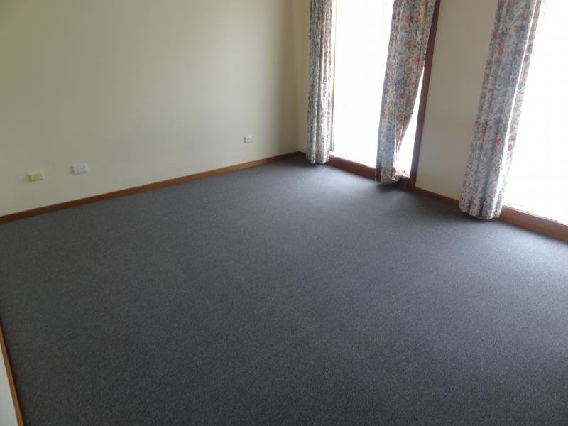 1/26 Snow Street, Newnham TAS 7248