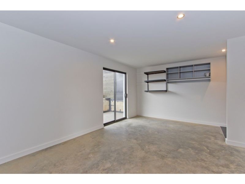 2/3 Powena Street, South Launceston TAS 7249