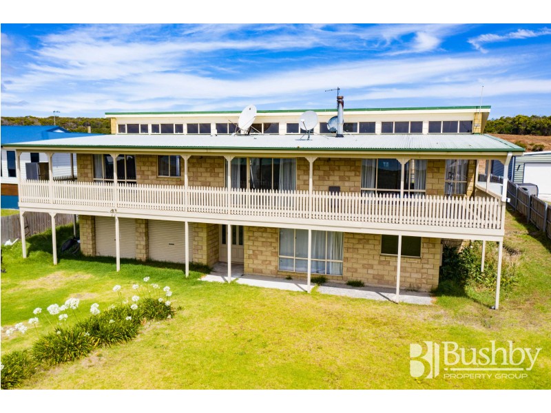 123 Bellbuoy Beach Road, Low Head TAS 7253