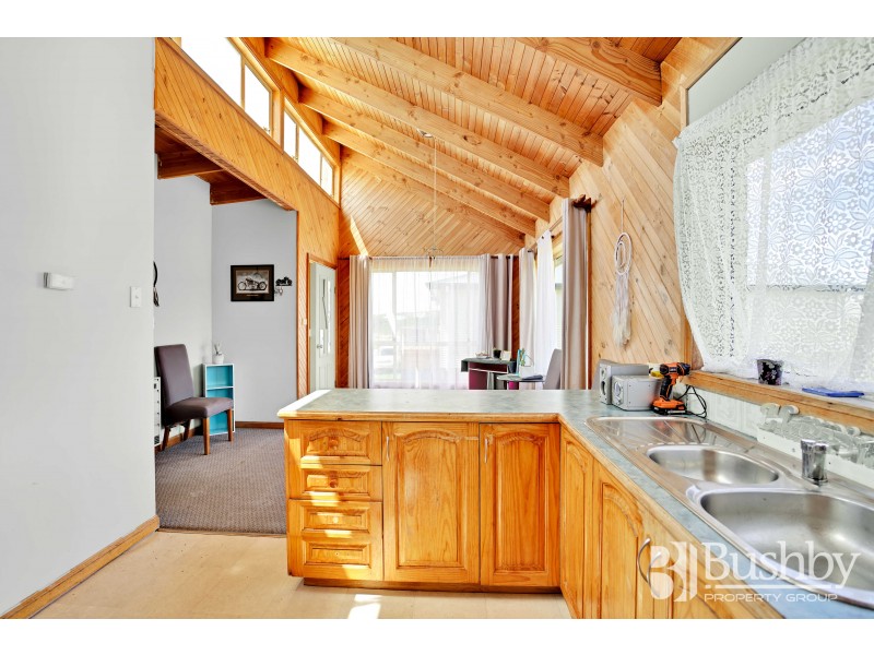 123 Bellbuoy Beach Road, Low Head TAS 7253