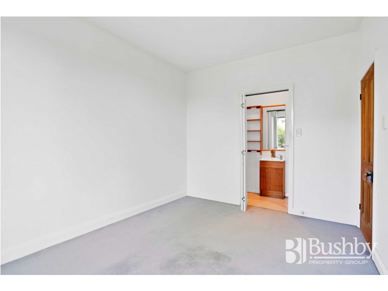 9 Crescent Grove, West Launceston TAS 7250