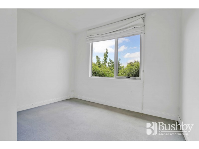 9 Crescent Grove, West Launceston TAS 7250