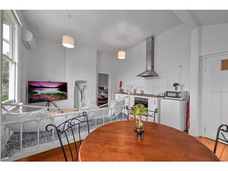 1/9 Burns Street, Invermay TAS 7248
