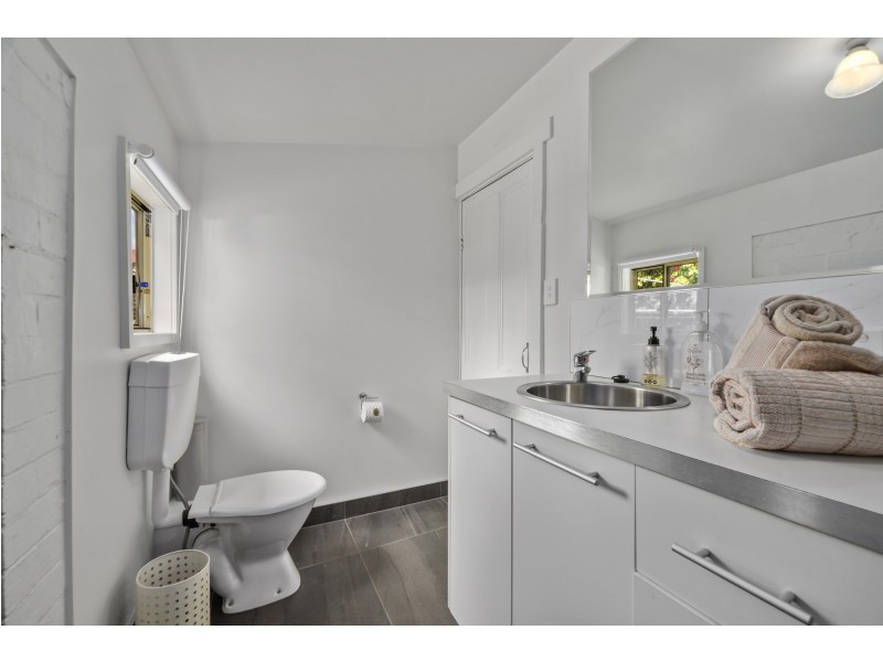 1/9 Burns Street, Invermay TAS 7248