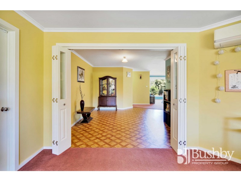 11 Glover Avenue, Blackstone Heights TAS 7250