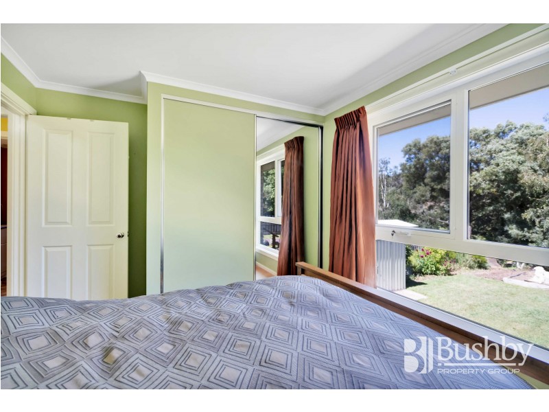 11 Glover Avenue, Blackstone Heights TAS 7250