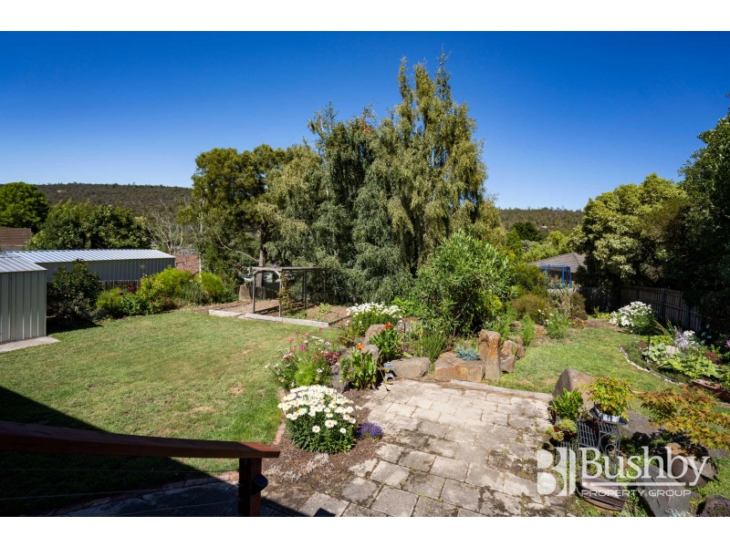 11 Glover Avenue, Blackstone Heights TAS 7250