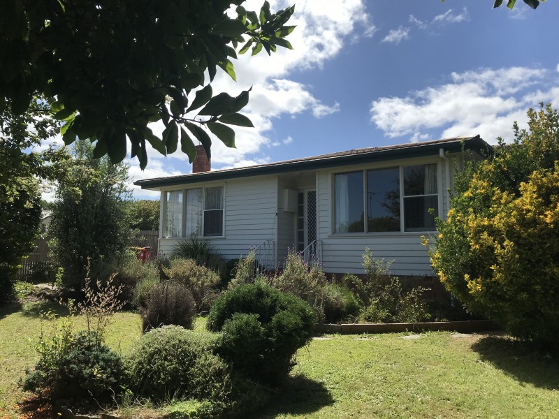 6 Cavell Place, Ravenswood TAS 7250