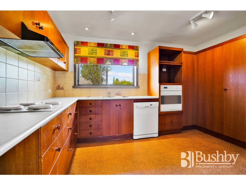 2/16 Diana Court, Riverside TAS 7250