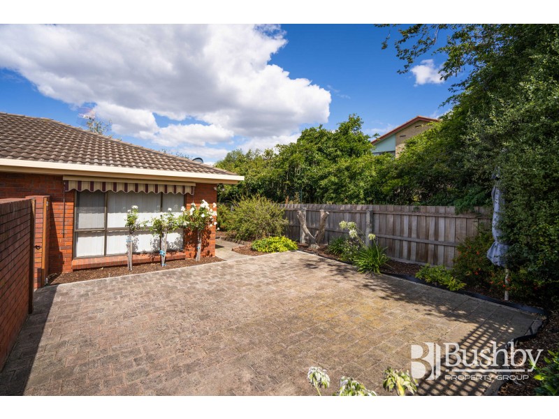 2/16 Diana Court, Riverside TAS 7250