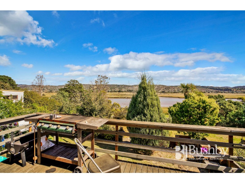 11 Plumer Street, Mowbray TAS 7248